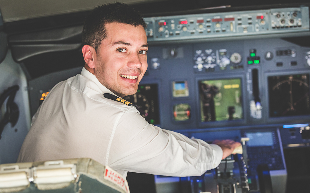 Read more about the article Commercial Pilot
